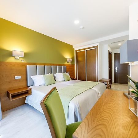 Hotel Santo Antonio De Padua Fatima Exterior photo