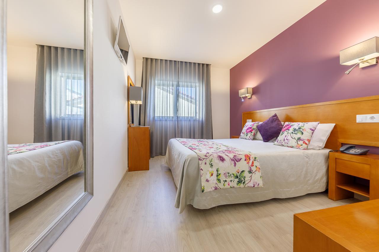 Hotel Santo Antonio De Padua Fatima Exterior photo
