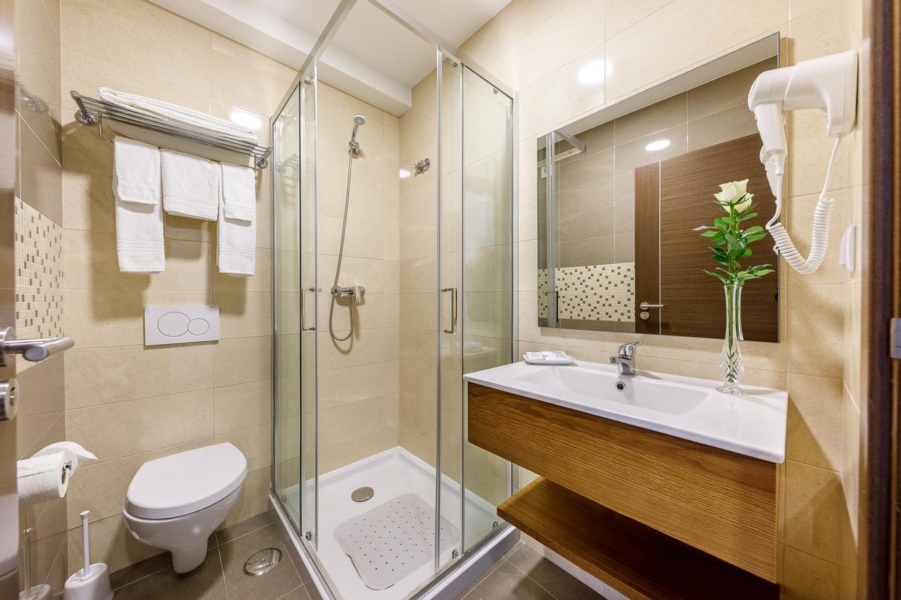 Hotel Santo Antonio De Padua Fatima Exterior photo