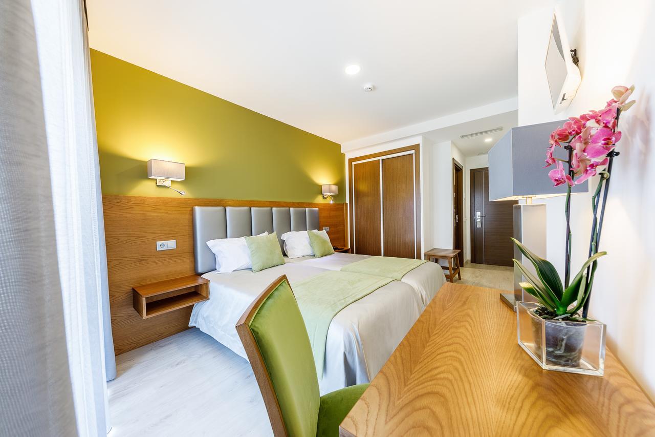 Hotel Santo Antonio De Padua Fatima Exterior photo