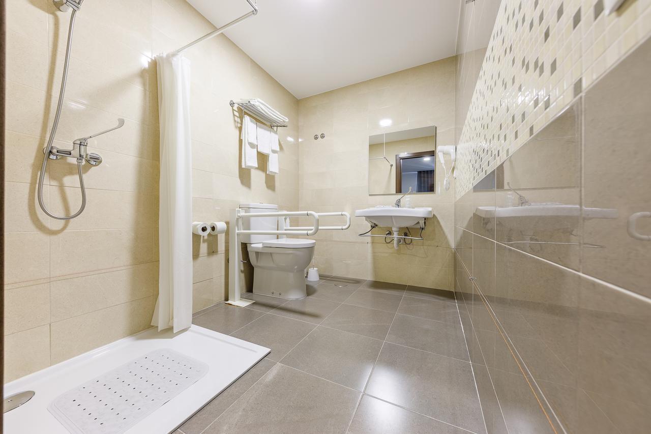 Hotel Santo Antonio De Padua Fatima Exterior photo